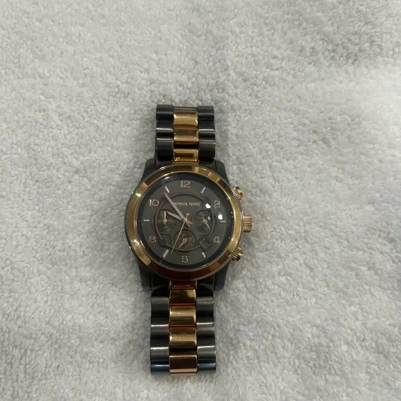 Michael Kors Two-Tone Men's Watch - Picture 2 of 2